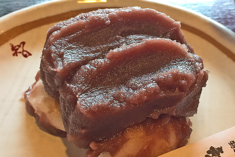 Chie no Mochi from the four teahouses